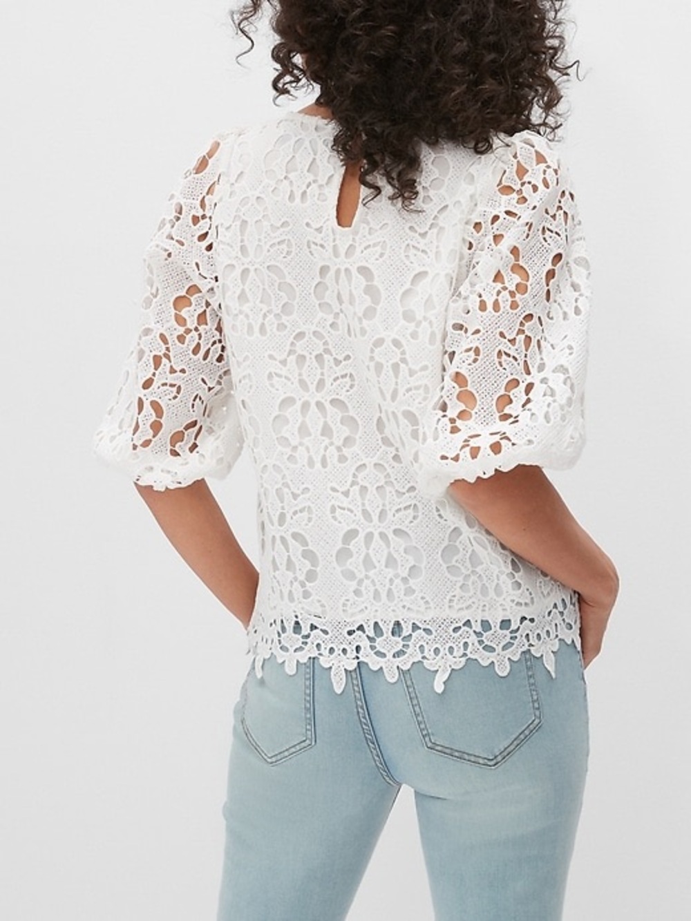 EUC Banana Republic White Floral Lace Puff-Sleeve Top Blouse Size M